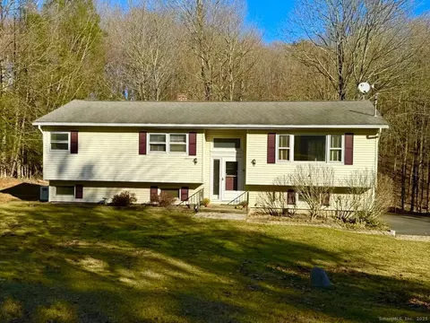 245 Babbitt Rd, Thomaston, CT 06787