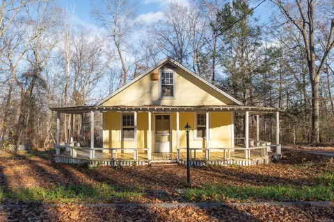 38 Briarcliffe Rd, Colchester, CT 06415