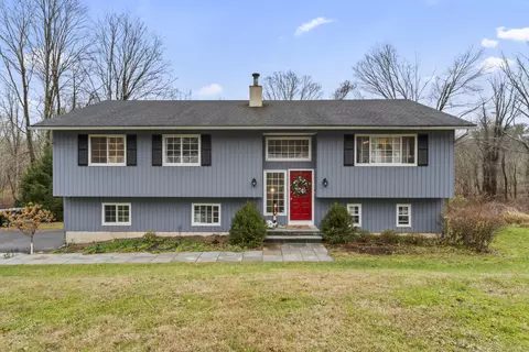 151 North St, Ridgefield, CT 06877