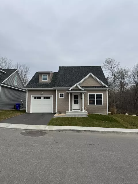 2 Ivy Hill Rd #2, Waterford, CT 06385