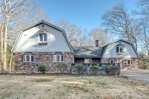 100 French Rd, Bolton, CT 06043