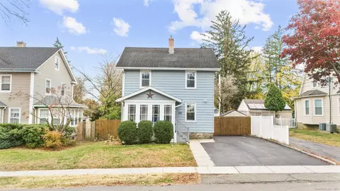 125 Wood Ave, Stratford, CT 06614