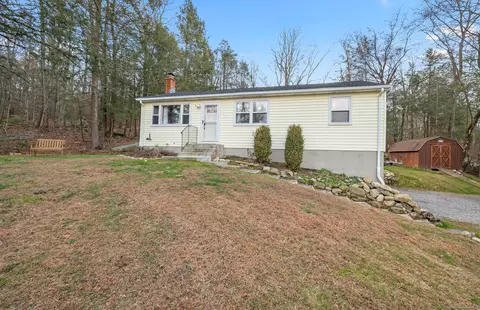 107 Peck Rd, Winchester, CT 06098