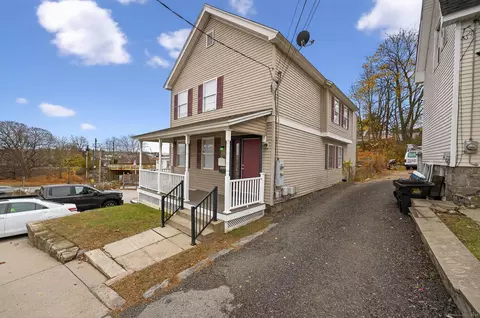 22 Willetts Ave, New London, CT 06320