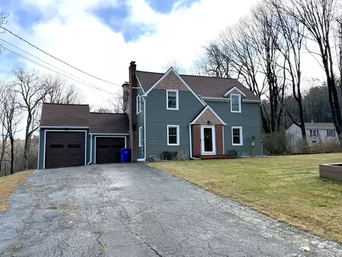 208 Spencer Hill Rd, Winchester, CT 06098