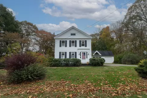 333 Clapboard Hill Rd, Guilford, CT 06437