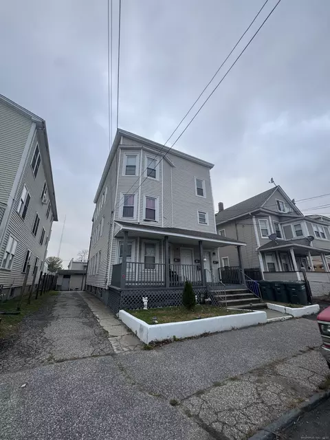 85 Ash St, Bridgeport, CT 06605
