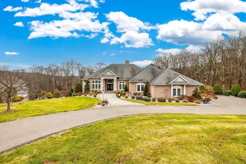163 Speno Rdg, Rocky Hill, CT 06067