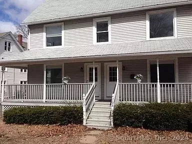 203 Center St, Manchester, CT 06040