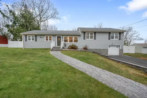 24 Janet Ave, Wolcott, CT 06716