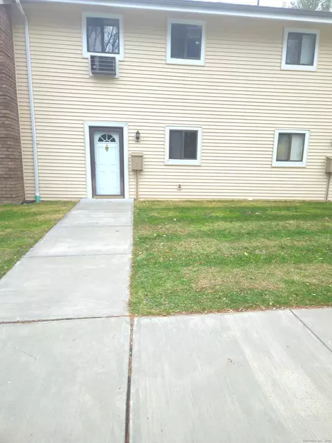 38 Sutton Pl #38, Bloomfield, CT 06002