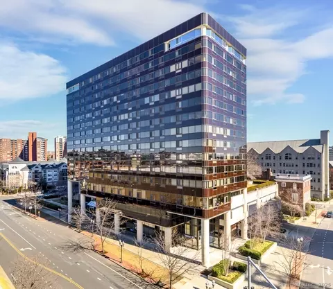 127 Greyrock Pl #1503, Stamford, CT 06901