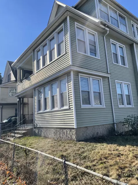 2463 E Main St, Bridgeport, CT 06610