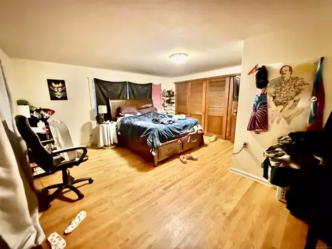 Bedroom - 226 W High St, East Hampton, CT 06424 photo 1 of 2