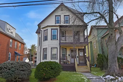 91 Whitmore St, Hartford, CT 06114