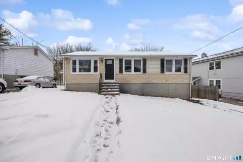 9 High Top Cir E, Hamden, CT 06514