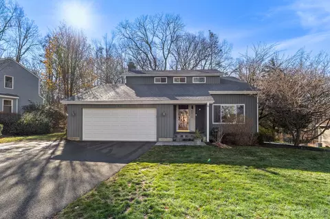 186 Stephen Dr, Meriden, CT 06450