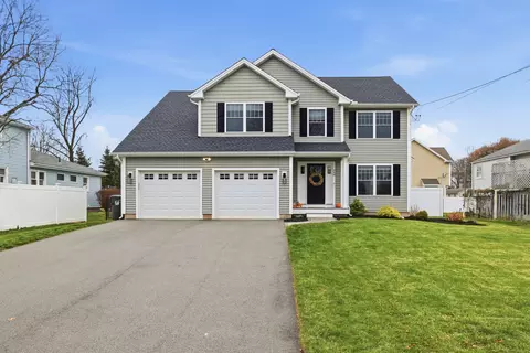 248 Maple Hill Ave, Newington, CT 06111