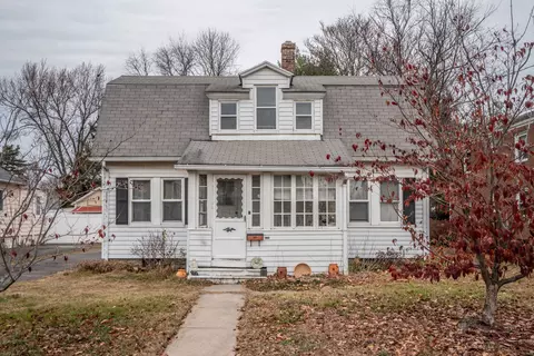 176 Sisson St, East Hartford, CT 06118