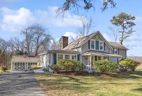 71 Tartia Rd, East Hampton, CT 06424