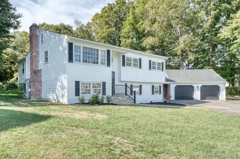 1452 Mount Vernon Rd, Southington, CT 06489