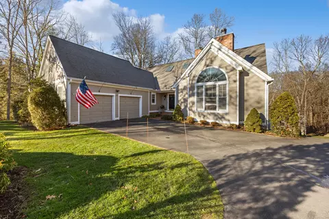 462 Castle Glenn Glenn, Cheshire, CT 06410