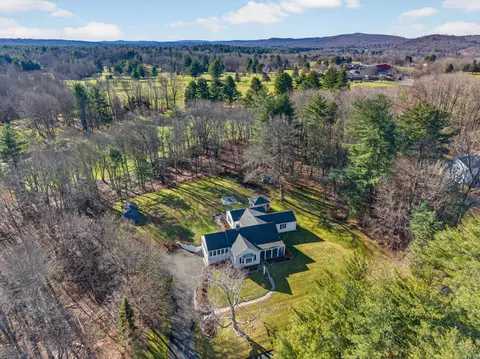84 Hop Brook Rd, Simsbury, CT 06070