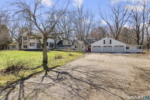 835 Monroe Tpke, Monroe, CT 06468