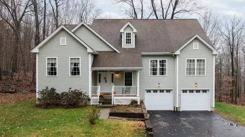 379 Wooster St, Naugatuck, CT 06770