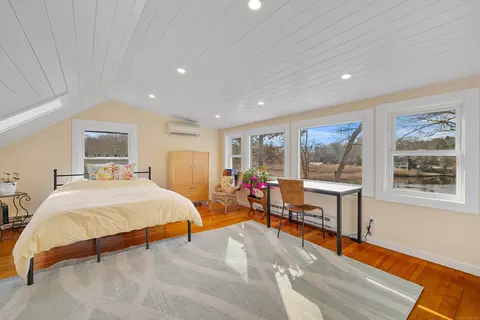 Bedroom - 37 Nolin Rd, Westbrook, CT 06498 photo 1 of 2