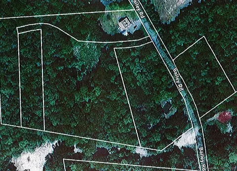 627 Bailey Rd, Sterling, CT 06377
