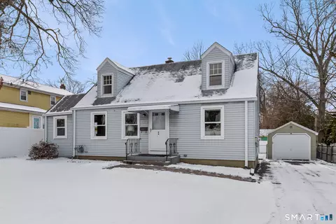 94 Broad St, Manchester, CT 06042