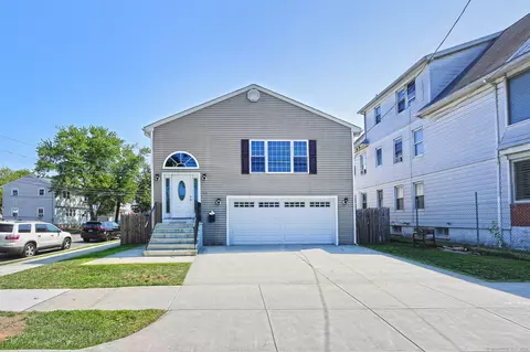 103 Gilbert St, West Haven, CT 06516