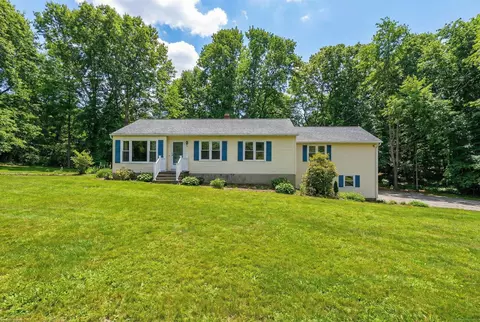 56 Appleblossom Ln, Newtown, CT 06470