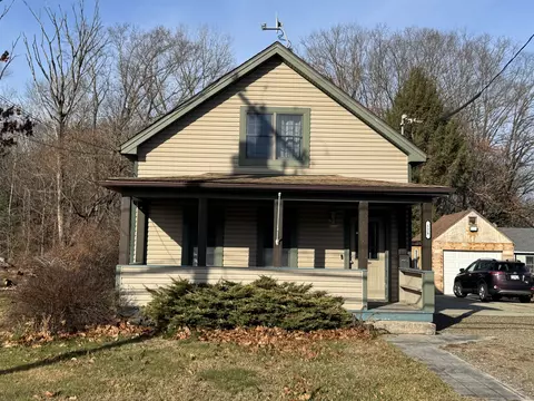 128 Natchaug St, Willimantic, CT 06226