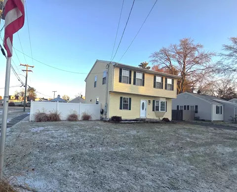 60 Maple St, East Hartford, CT 06118