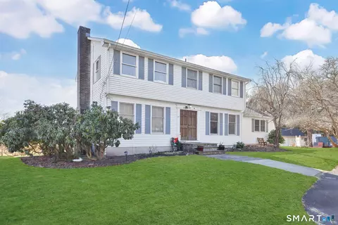 101 Grieb Rd, Wallingford, CT 06492