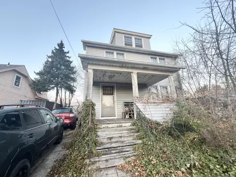 15 Central Ave, Hamden, CT 06517