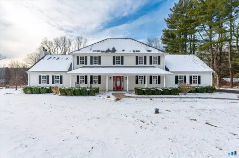 1093 Monroe Tpke, Monroe, CT 06468