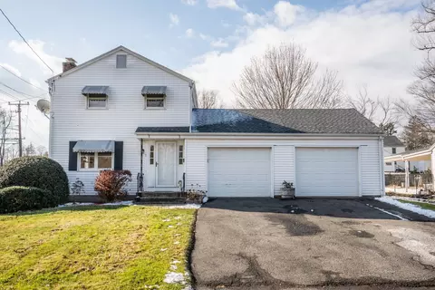 1 Valley Crest Dr, West Hartford, CT 06110
