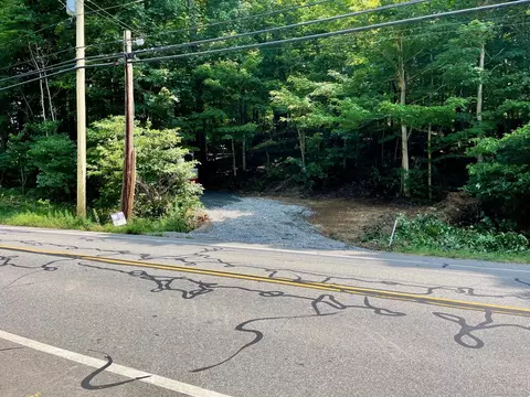 268 Durham Rd, Madison, CT 06443