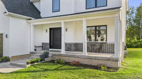 Exterior - 6 Vinnie Dr, Wethersfield, CT 06109 photo 2 of 5