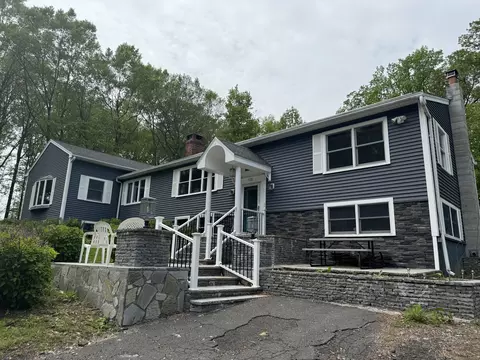 1731 Marion Rd, Cheshire, CT 06410