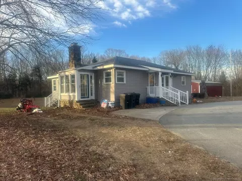 282 Paine District Rd, Woodstock, CT 06281