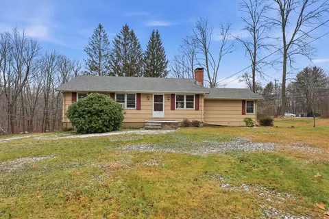 8 Walbridge Hill Rd, Tolland, CT 06084