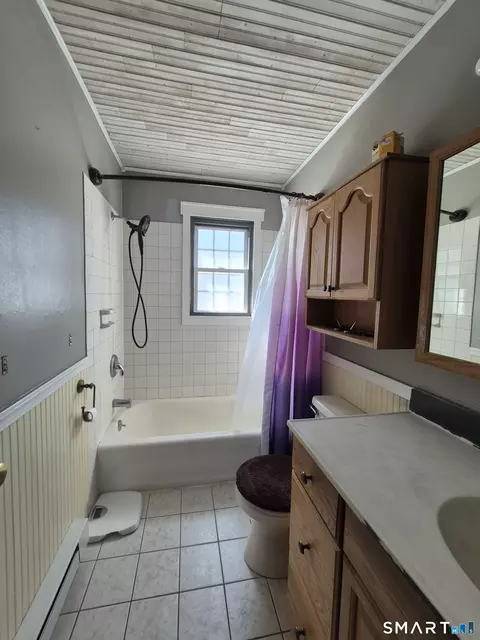 Bath - 74 Athol St #74, Killingly, CT 06239 photo 4 of 4