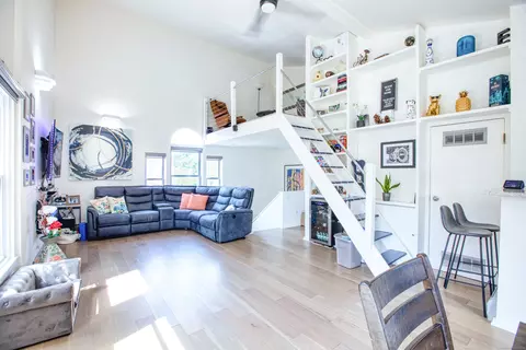 32 Pine St #27, Norwalk, CT 06854