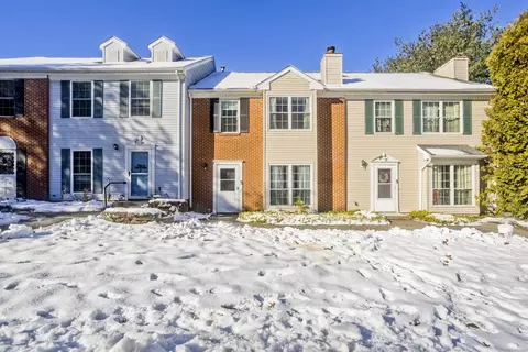 26 Rockledge Loop #26, Torrington, CT 06790