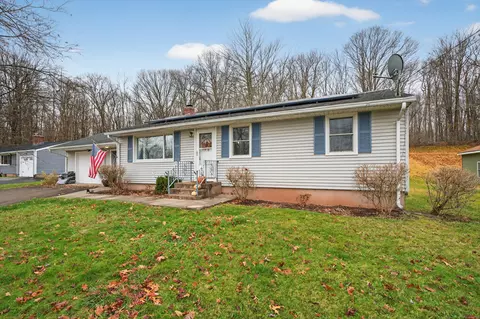 91 Highview Ter, Middletown, CT 06457