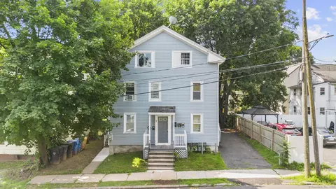 9 E Lawlor St, New Britain, CT 06051